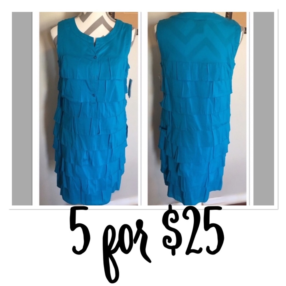🚨CLOSET CLOSING🚨 New Directions Sleeveless Blue Tiered Dress